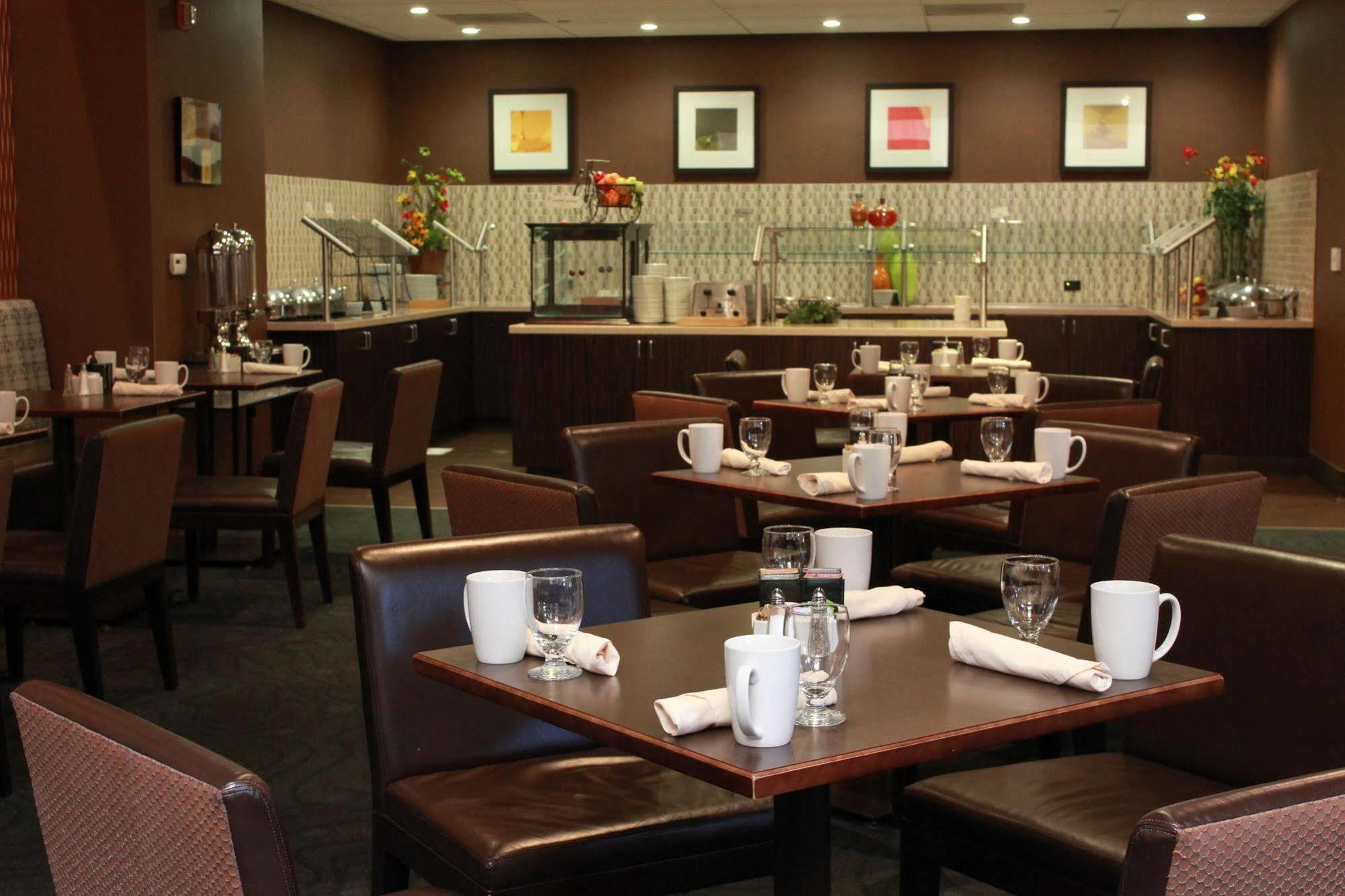 Hotel Airport & Conference Center 4*