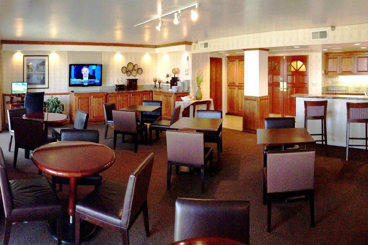 Airport Hotel&conference Center Ontario