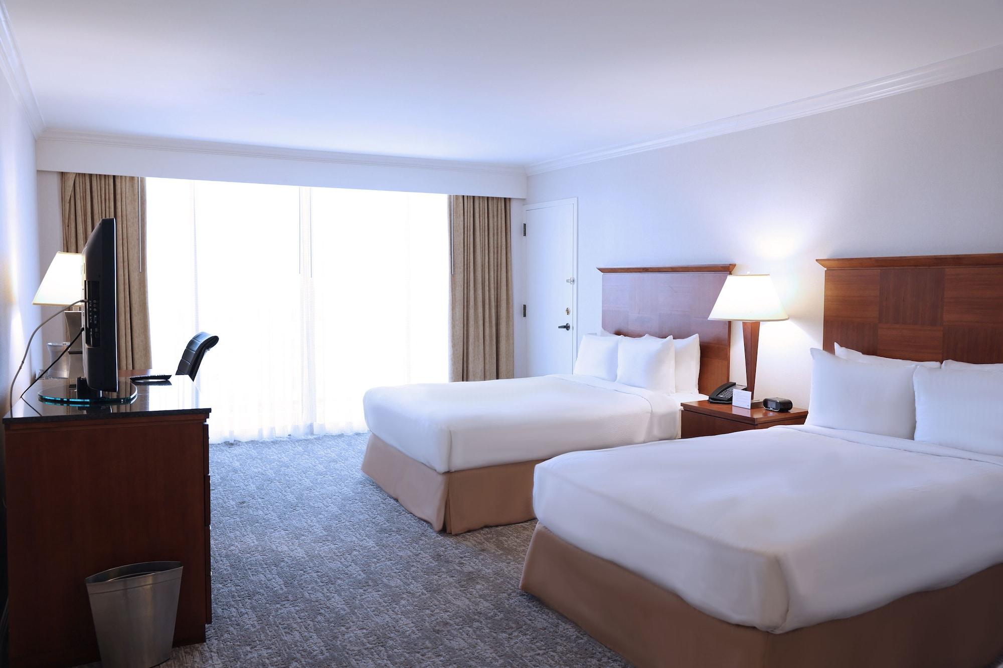 Airport Hotel&conference Center Hotel