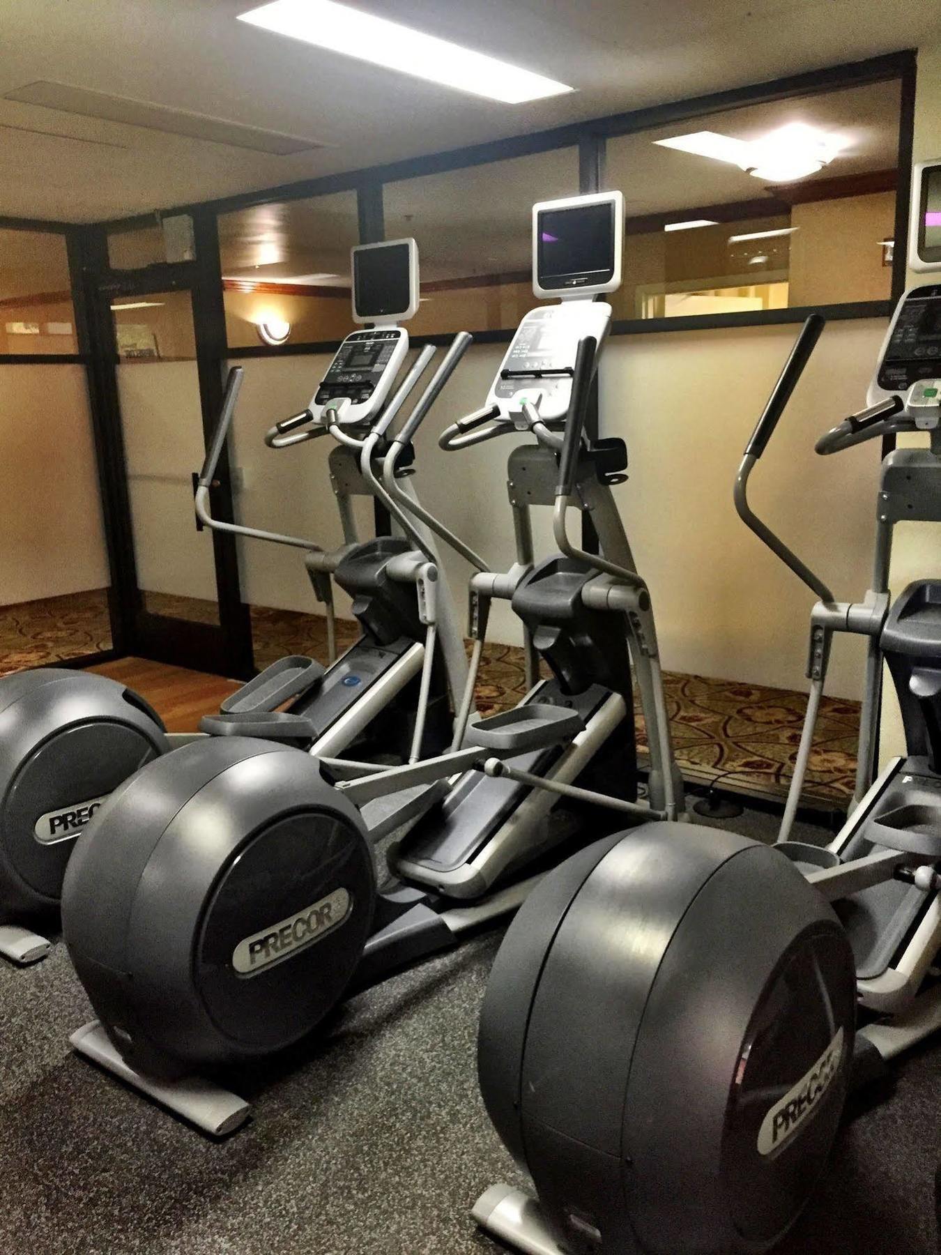 Airport Hotel&conference Center 4*