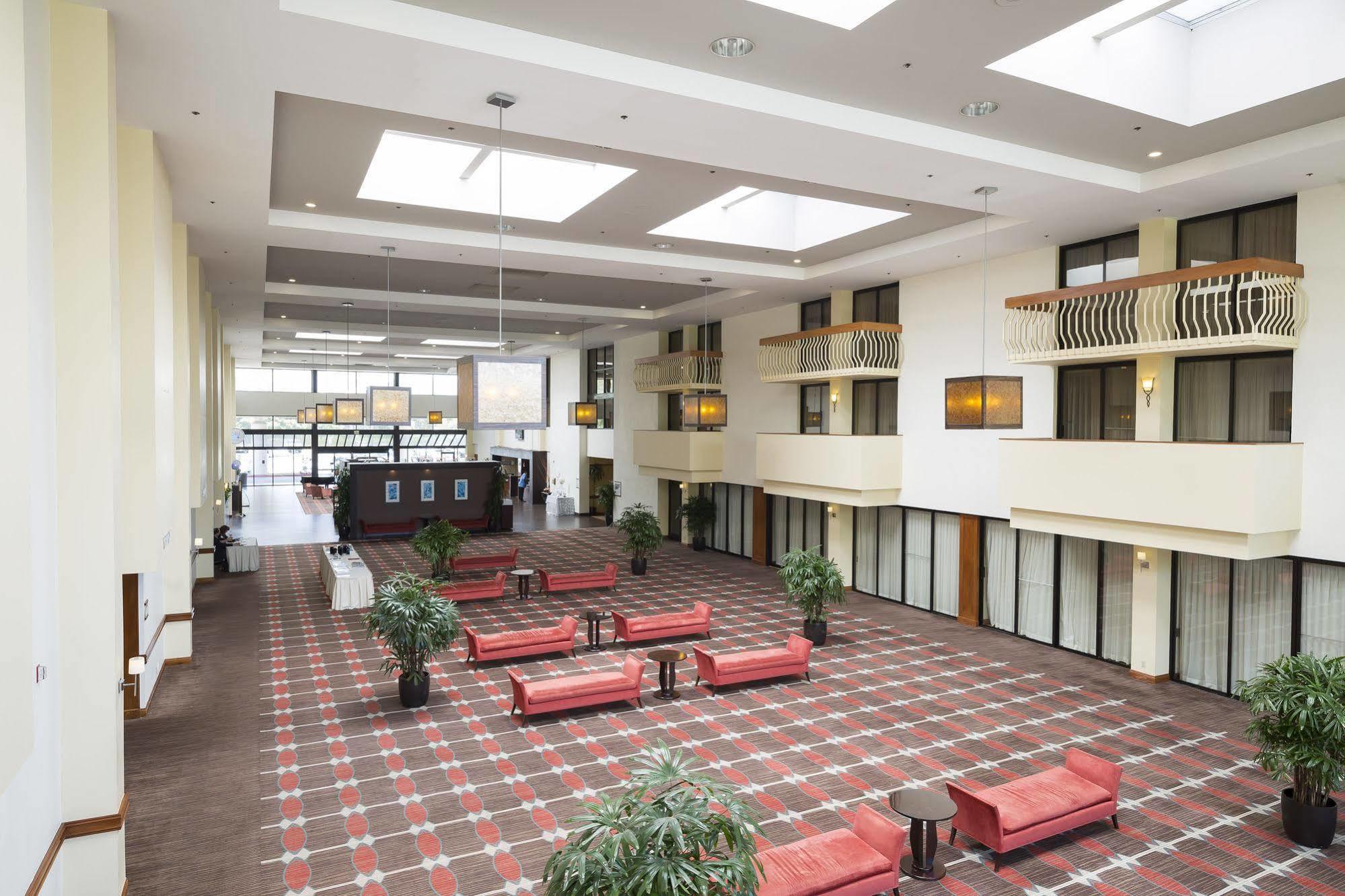 Airport Hotel&conference Center